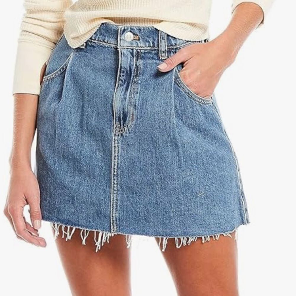 Free People Skirt Woman’s Size 28 Cosmico Flirt Denim Rain Blue